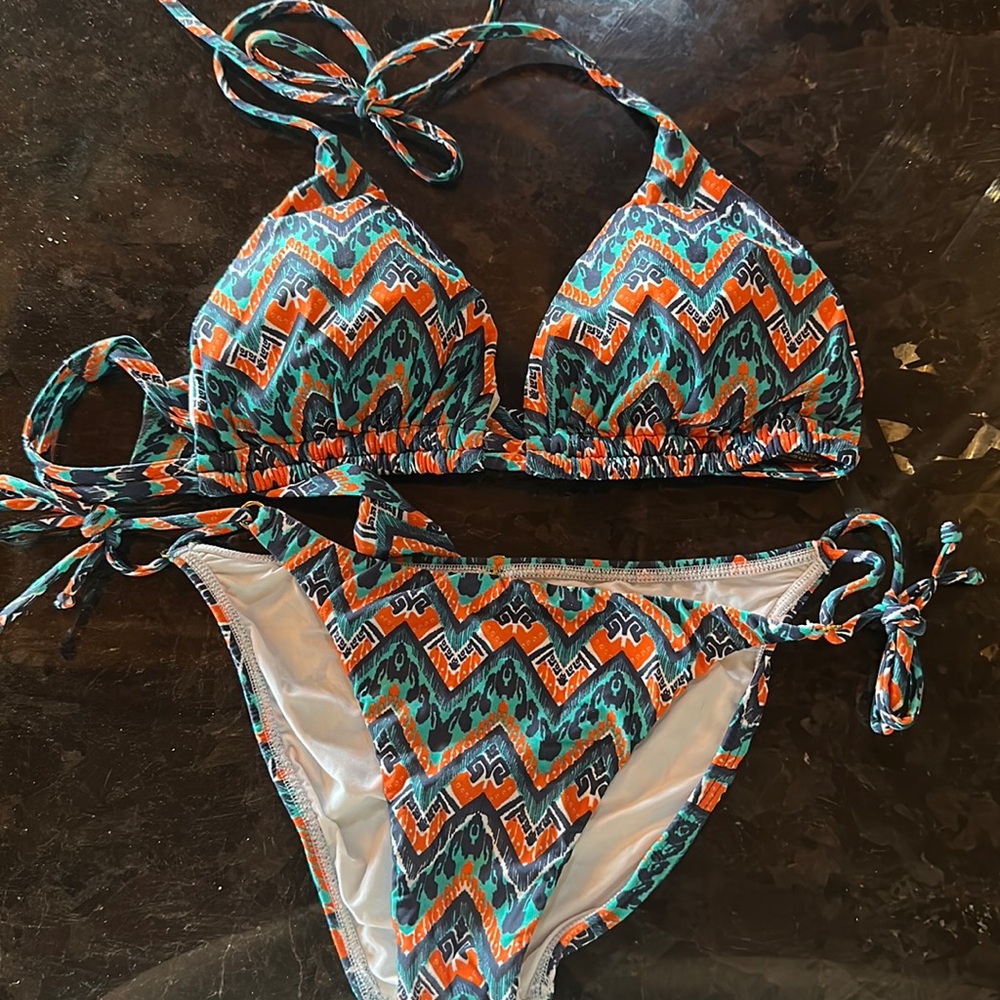 VIX bikini